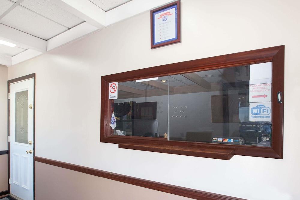 Imperial Inn Grand Blanc Ngoại thất bức ảnh